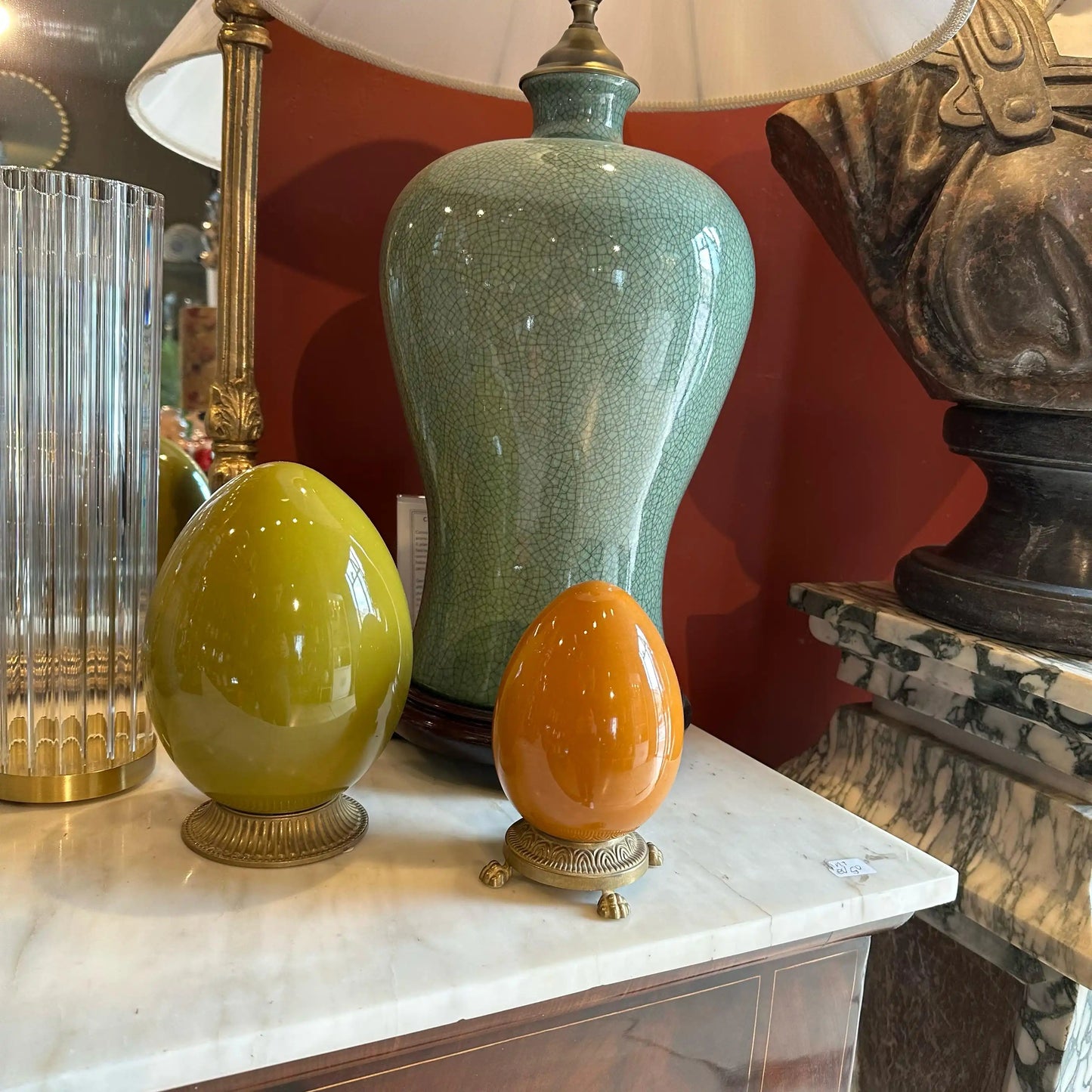 Uovo in ceramica