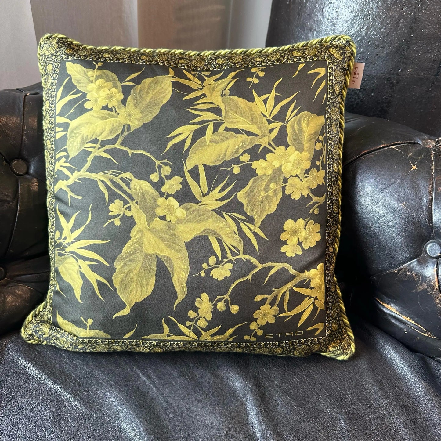 Cuscino floreale Etro