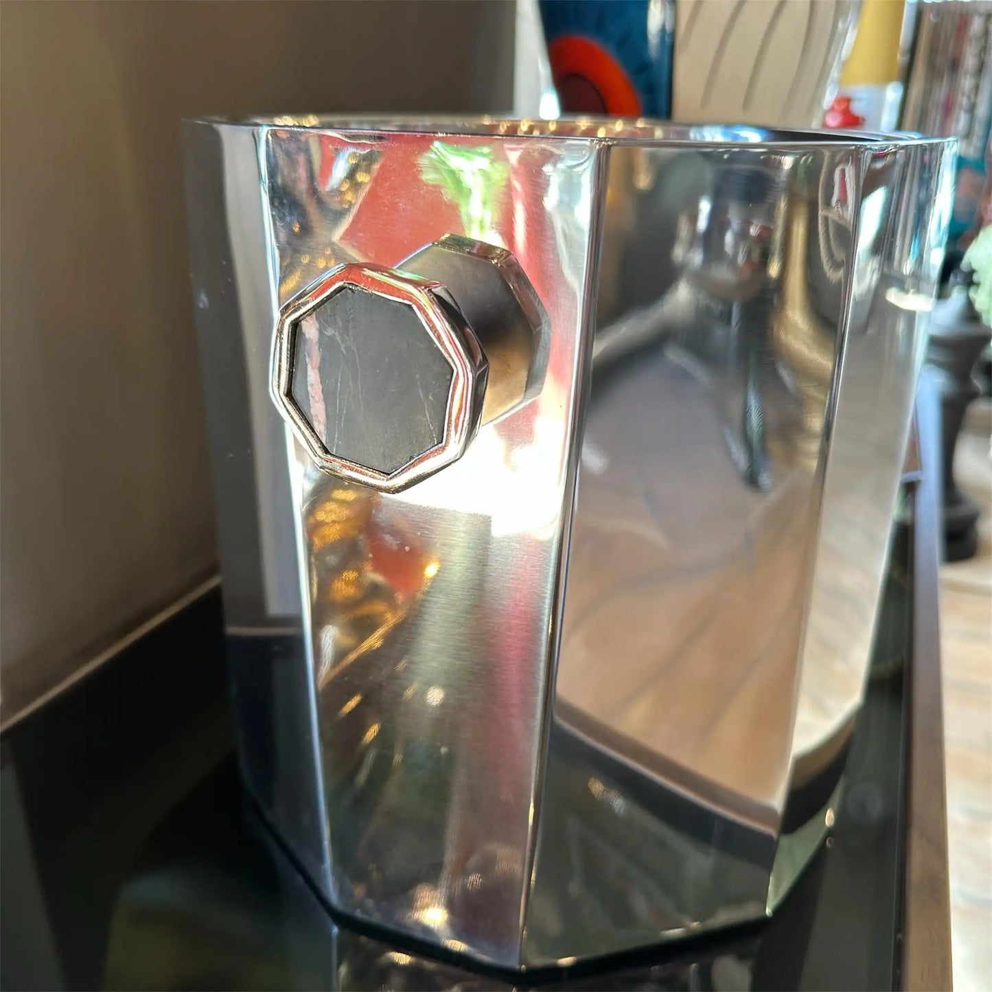 Suaglass