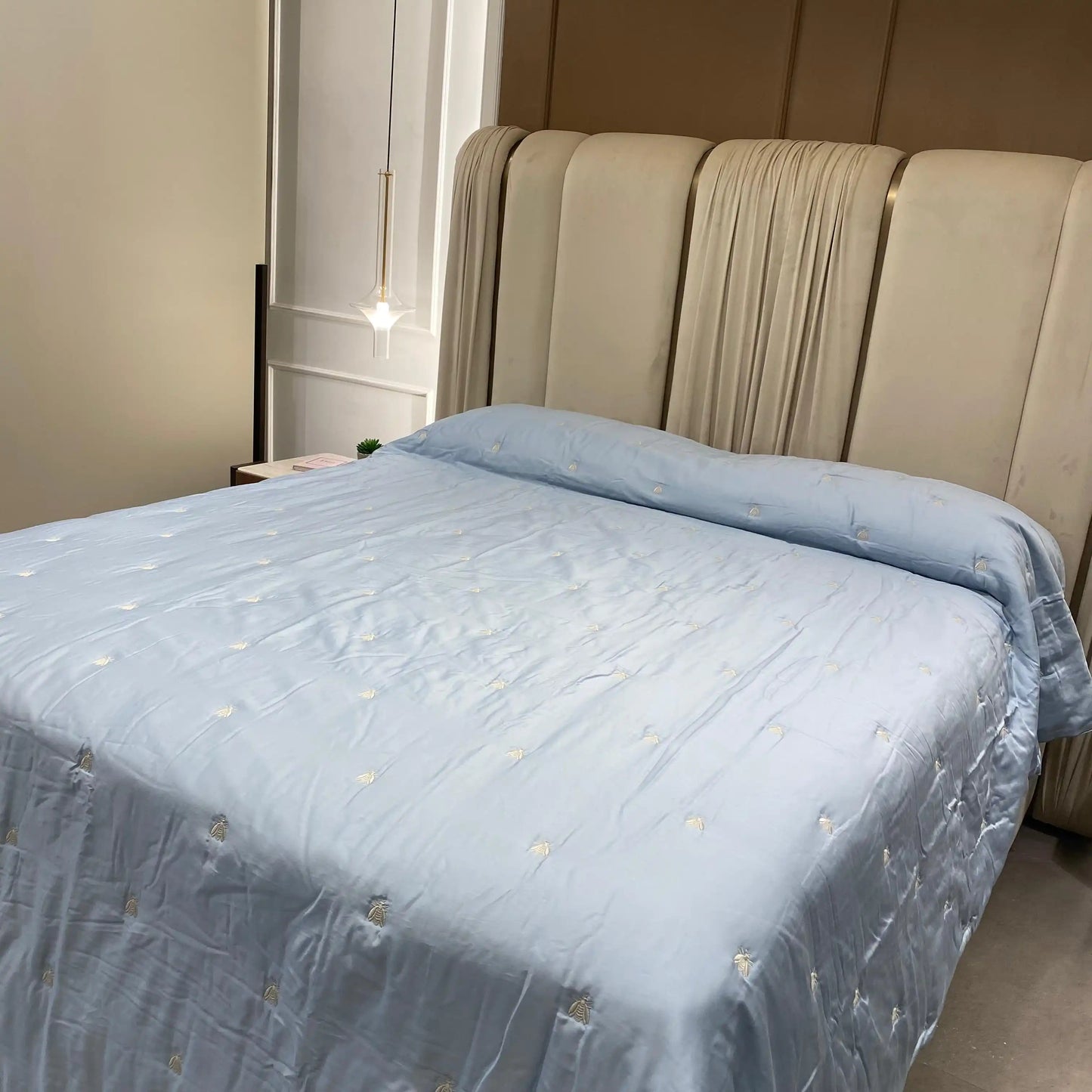 Quilt Api satin