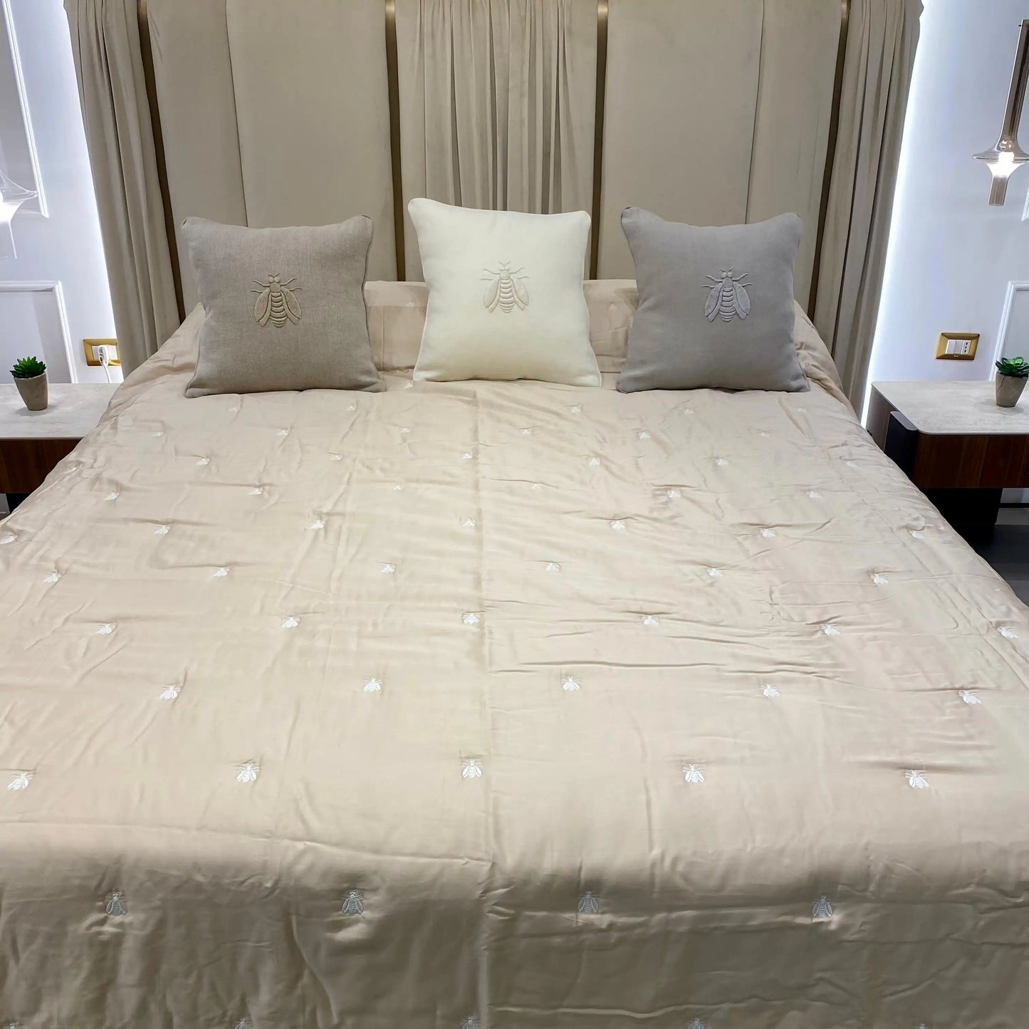 Quilt Api satin