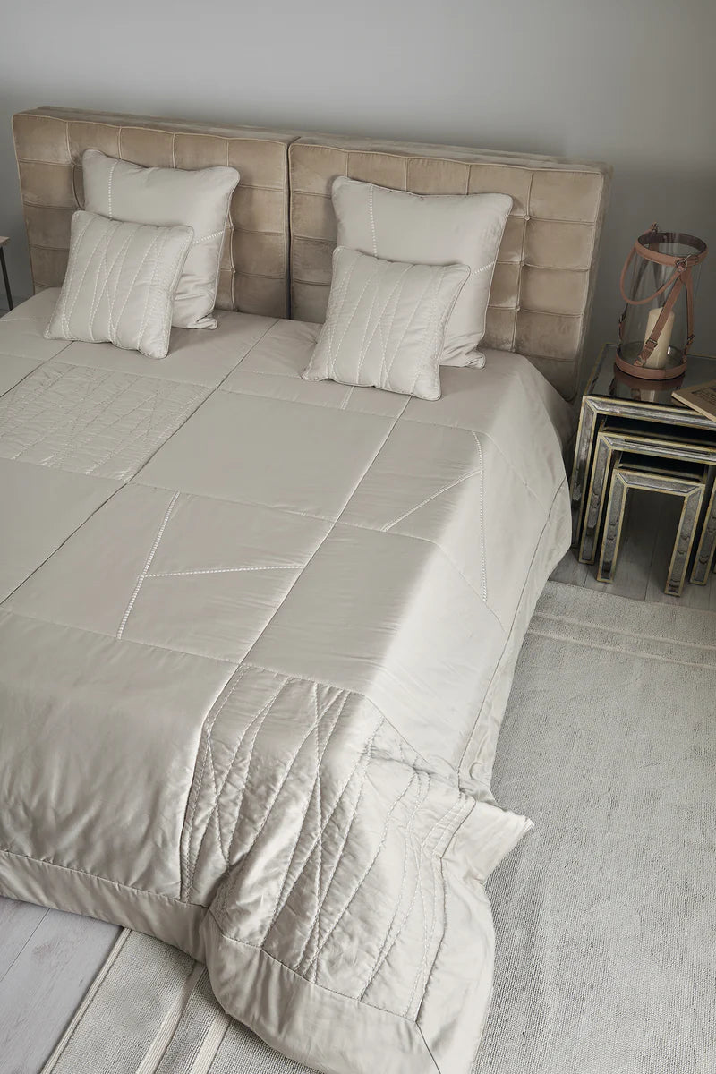 Trapunta Metrico Patchwork Raso