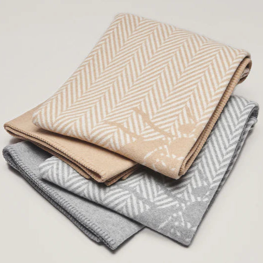Plaid Pleasures Damia