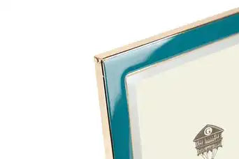 Cornice blu in metallo