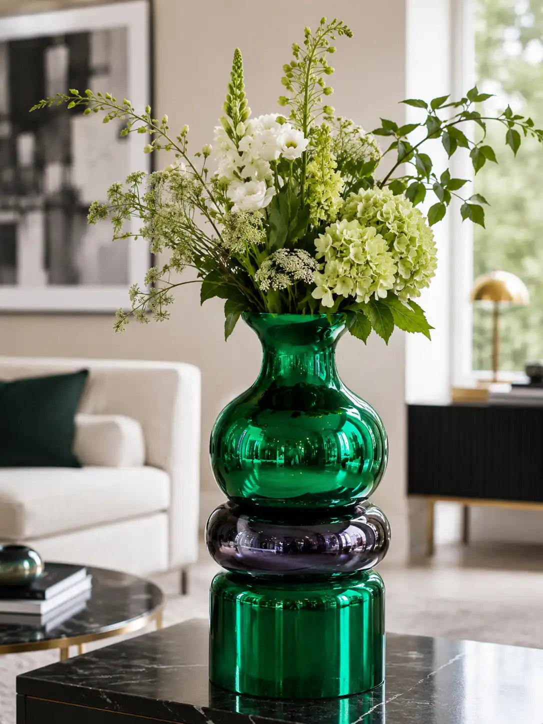 Vaso bulboso Kioto verde in metallo con tavolino 61cm