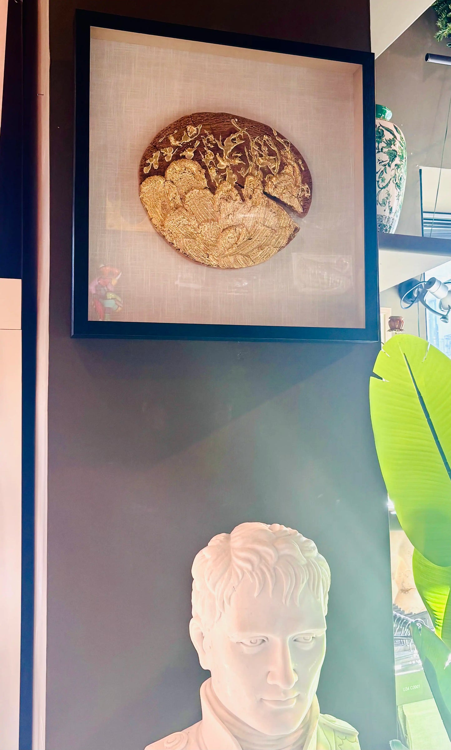 Quadro da parete “Disco di legno” – immagine 3D effetto oro, 60 cm