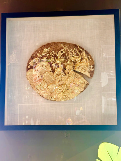 Quadro da parete “Disco di legno” – immagine 3D effetto oro, 60 cm