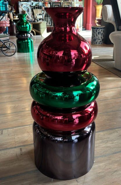 Vaso bulboso Kyoto rosso in metallo con tavolino 67cm