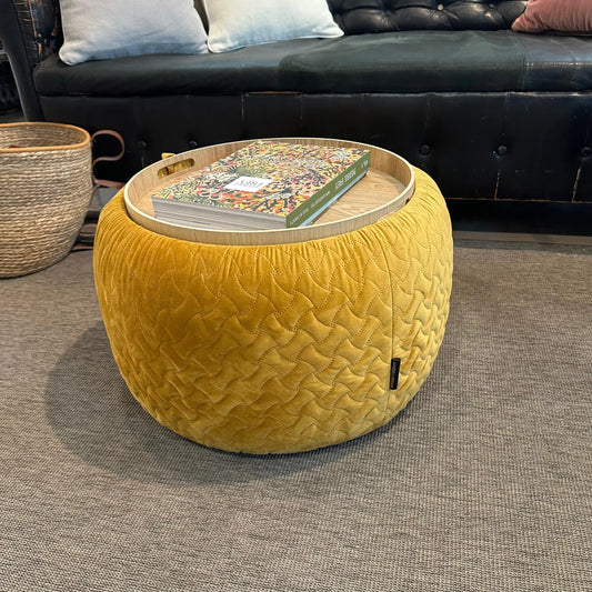 Pouf contenitore con vassoio girevole