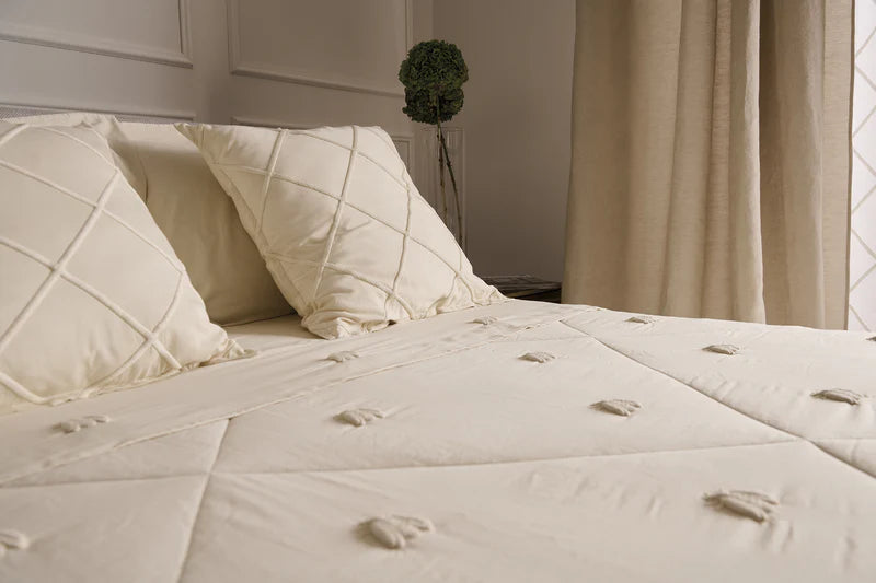 Trapunta Abeille Merveille ricamo Api 350gm